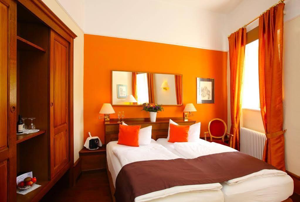 Hotel Domhof Speyer Luaran gambar