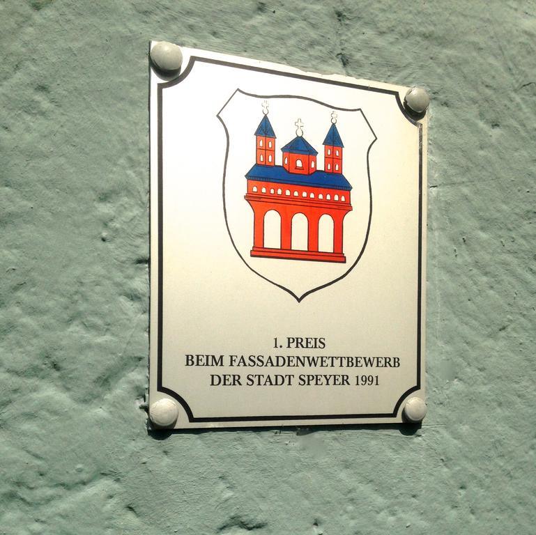 Hotel Domhof Speyer Luaran gambar